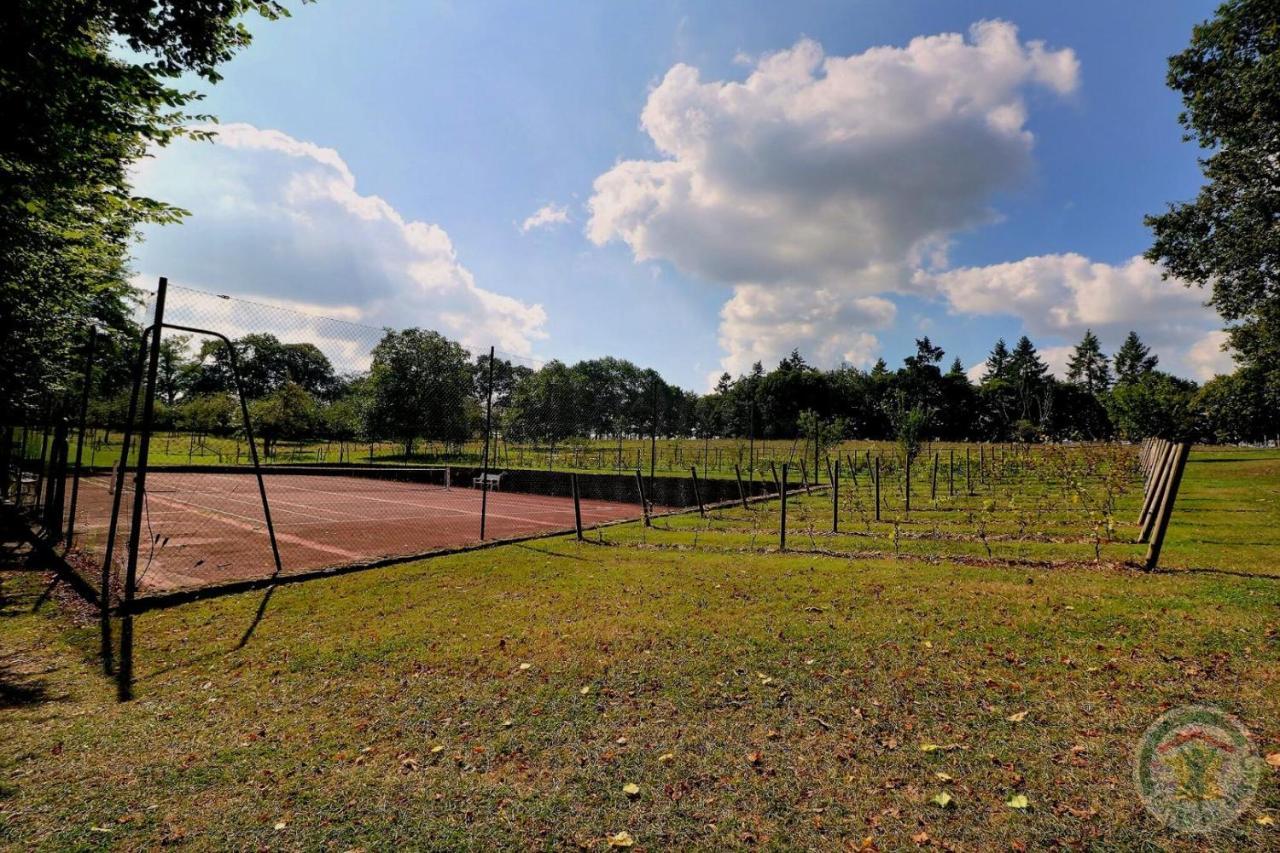 Manoir De La Droulinais Panzió Bruz Kültér fotó